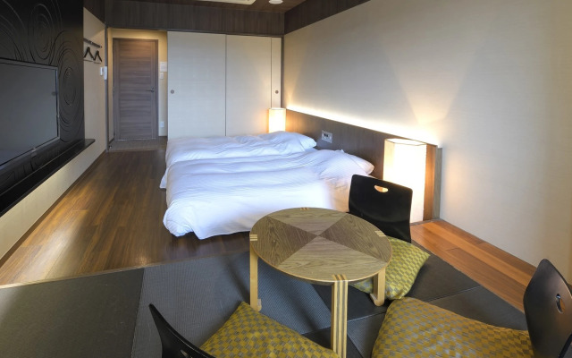 Hakone Lake Hotel