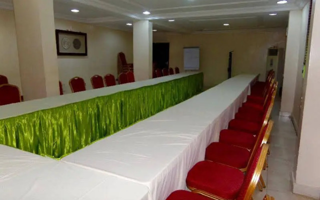 Presken Hotel K-One Place