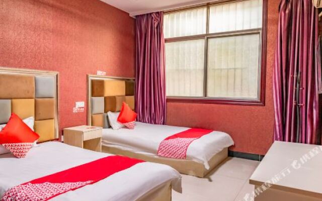 Jixiang Hotel