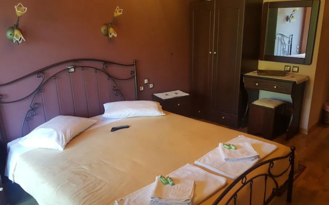 Kastania Guesthouse