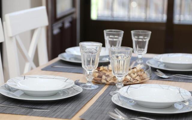 Central Market Parking opcional by Salamancavacacional