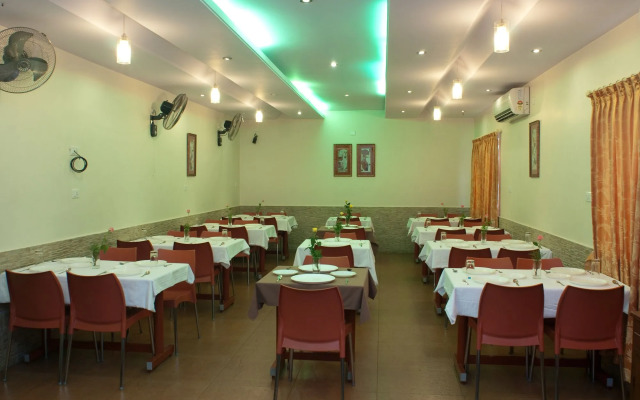 Anand Sagar Inn