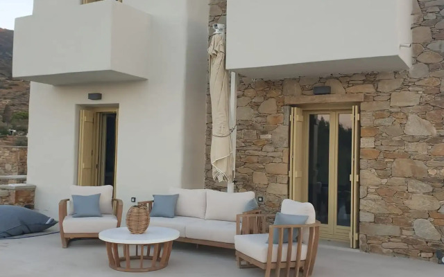 Agiannirema Stone Houses