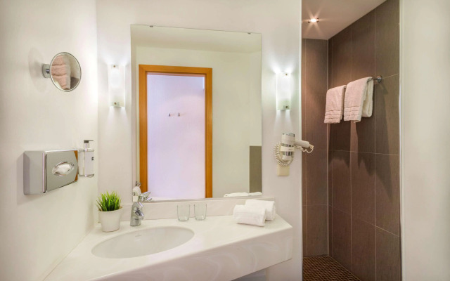 B&B HOTEL Krefeld-Süd