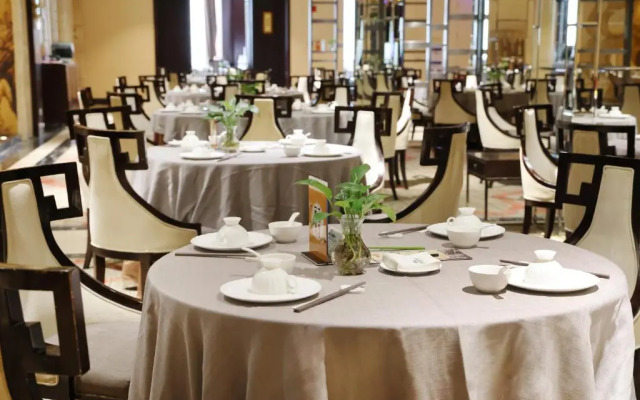 Howard Johnson by Wyndham Changsheng Plaza Meizhou