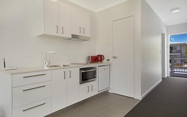 Cooroy Luxury Motel Apartments Noosa