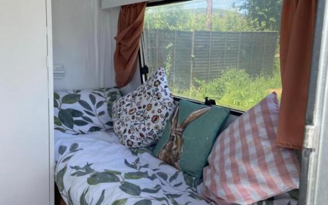 Cosy Caravan at Carrigeen Glamping