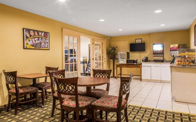 Econo Lodge Milldale - Southington