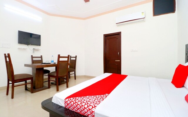 Oyo 41568 Hotel Orchid