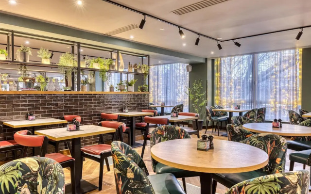 Premier Inn Tewksbury