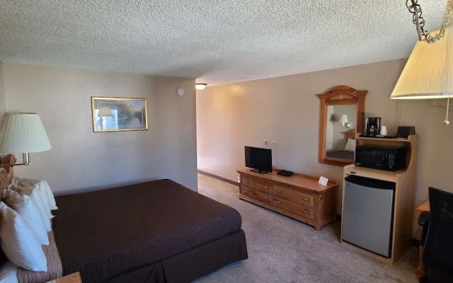 The B&B Motel