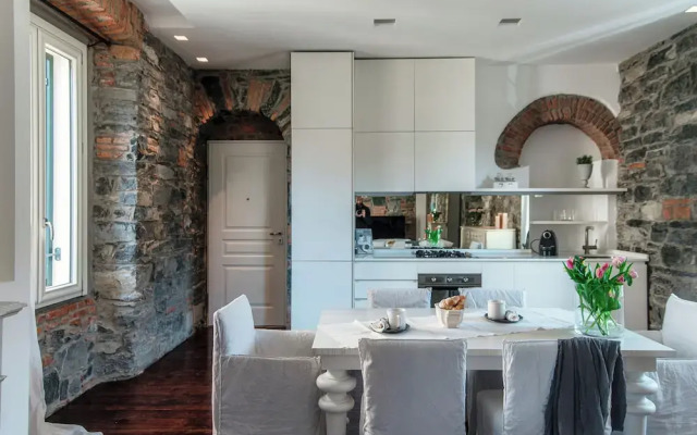 Stunning Central Como apt by JOIVY