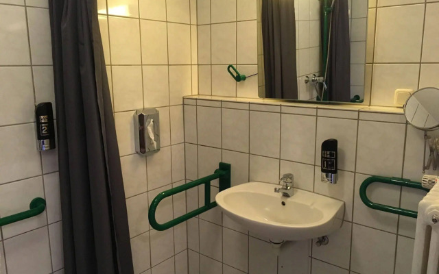 SCHROEDERS Stadtwaldhotel