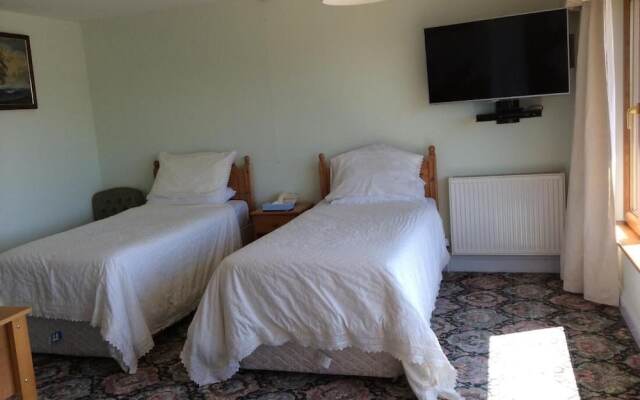 Room-orchard Manor, Fore Street Probus,
