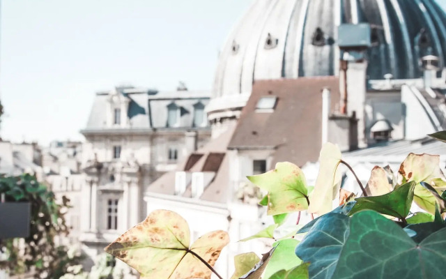 Le Burgundy Paris
