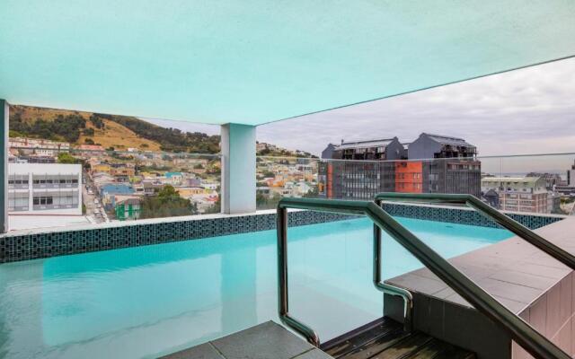 Elegant Modern Apartment near Table Mountain