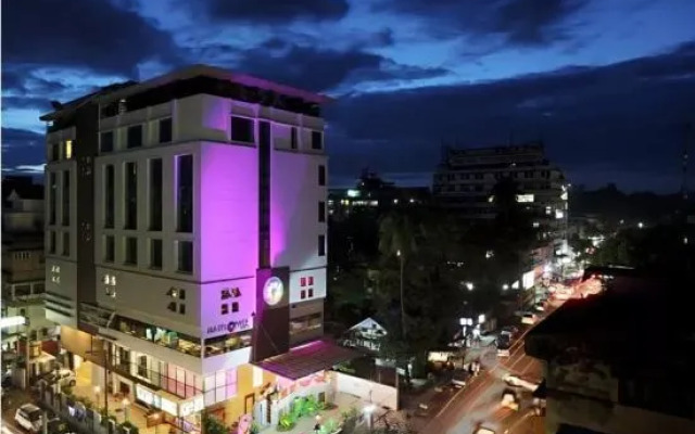 Mayflower Hotel