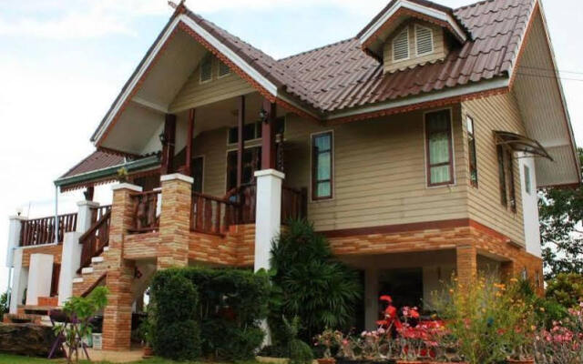 Makha Ville Farmstay