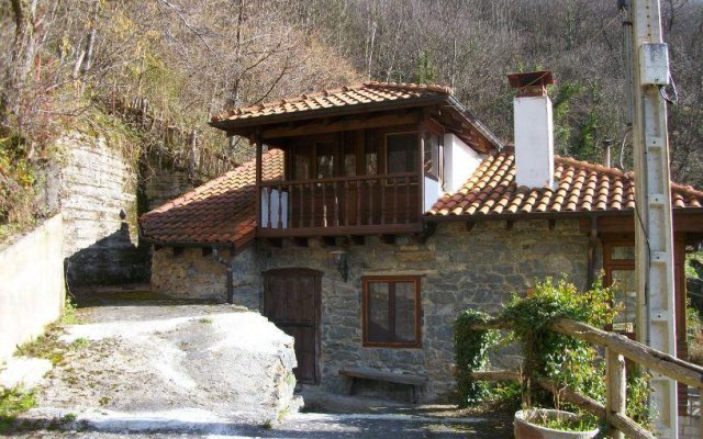 Casa Rural La Tilar