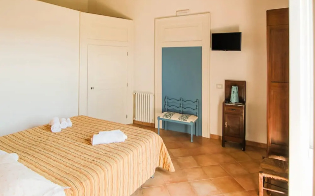 Classy Holiday Home in Mormanno With Private Pool