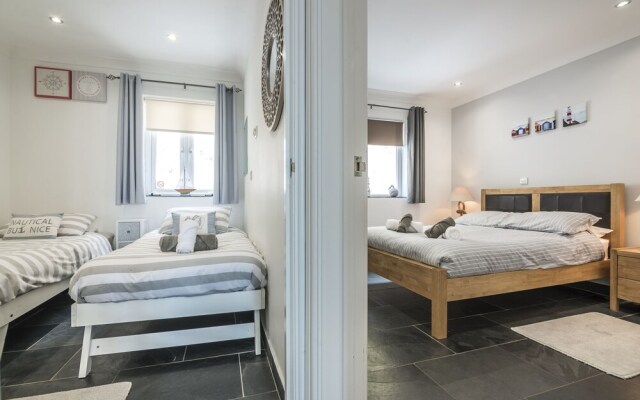 Pendine Heights - 2 Bedroom Apartment