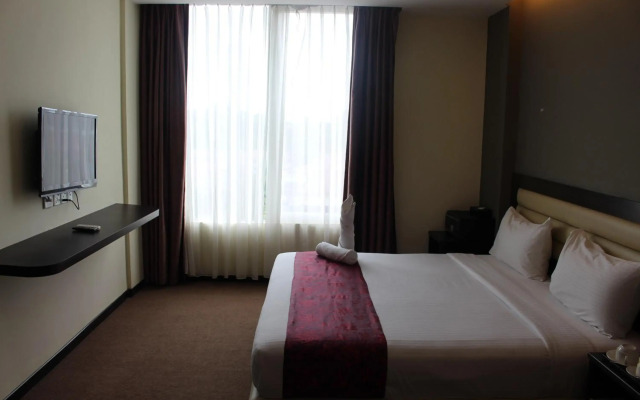 Paradise Spa Hotel