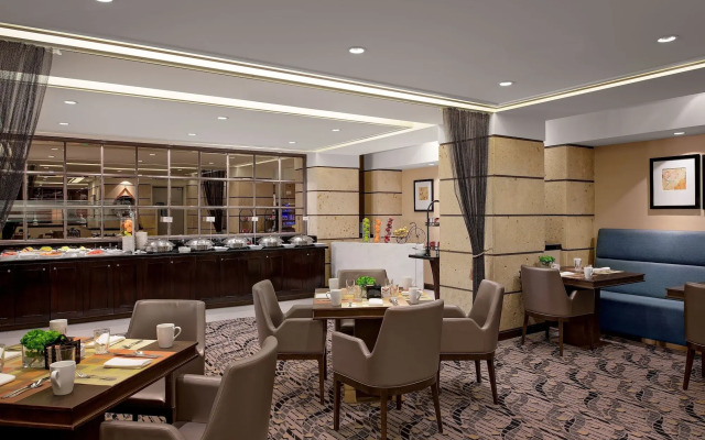 Sheraton Universal Hotel
