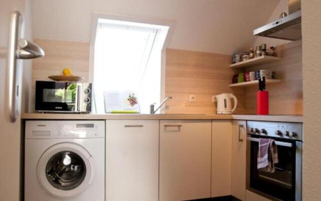 Kaept_n Nelson_ App_ 15