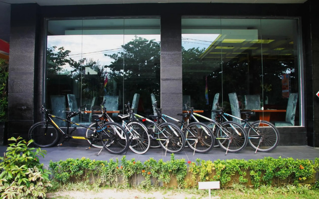 Grand Hatika Hotel