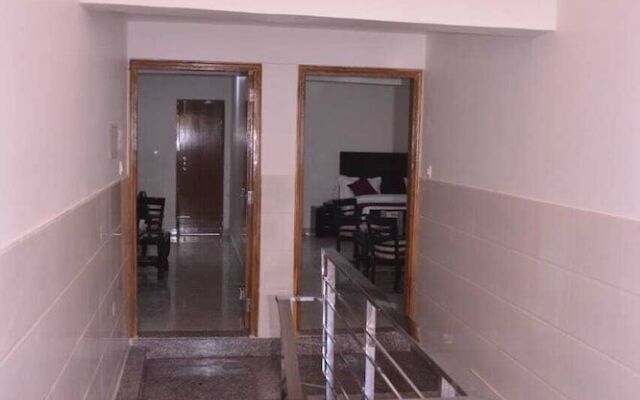 ADB Rooms Hotel Silver Lake Inn