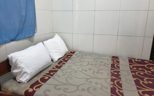 OYO Life 92620 Syfa Kost