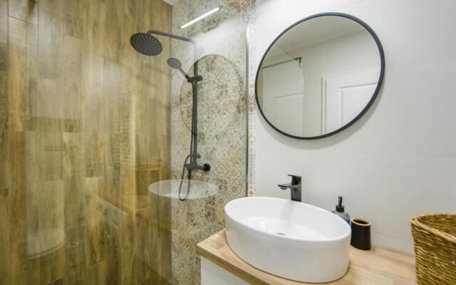 Olive Garden at West Residence