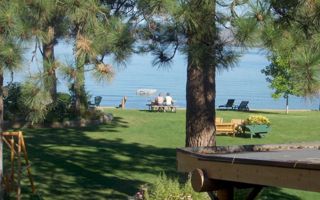Sandy Beach Lodge