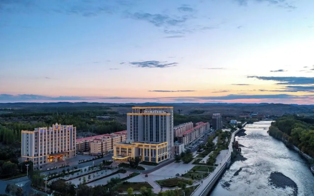 DoubleTree by Hilton Altay Fuyun