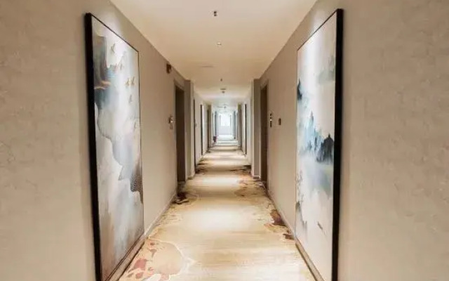 Wenzhou Lily Business Hotel