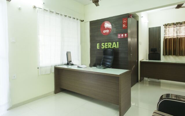 OYO 10221 Hotel E Serai