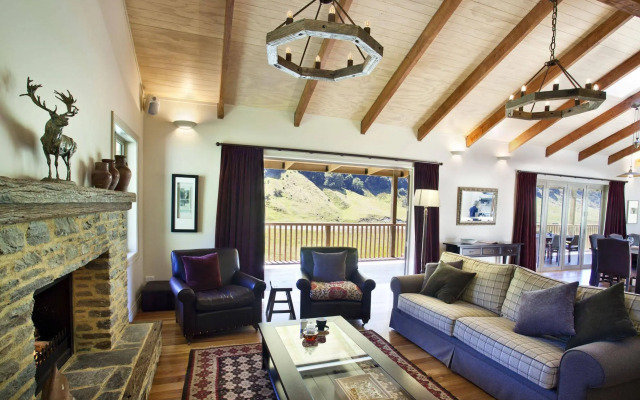 Minaret Station Alpine Lodge
