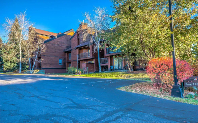 Invitingly Furnished3 Bedroom Timber Run 112 In Steamboat Springs