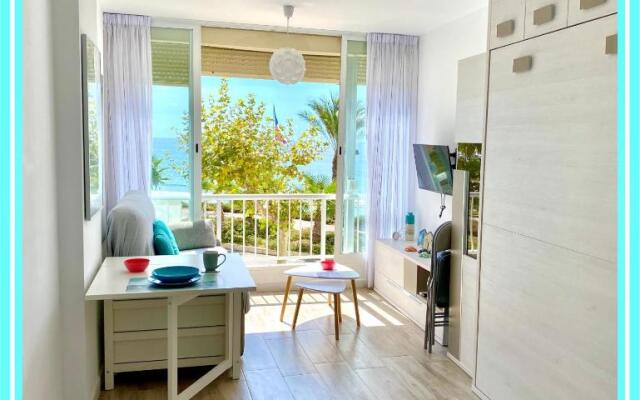 Tu Estudio 32 Ideal Frente al Mar by Molinaptos