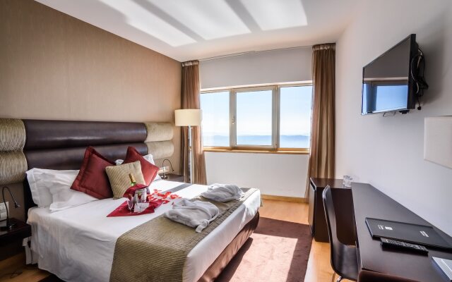 Luna Hotel dos Carqueijais