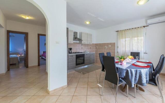 Apartment Matea