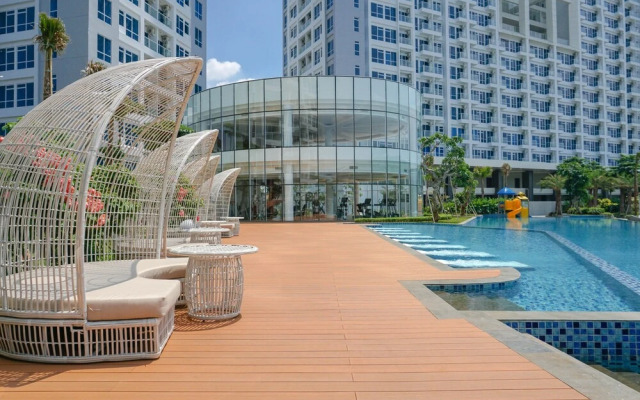 Stylish Studio Puri Mansion Apartment