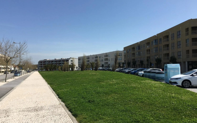 Cozy Beach Front with Rooftop