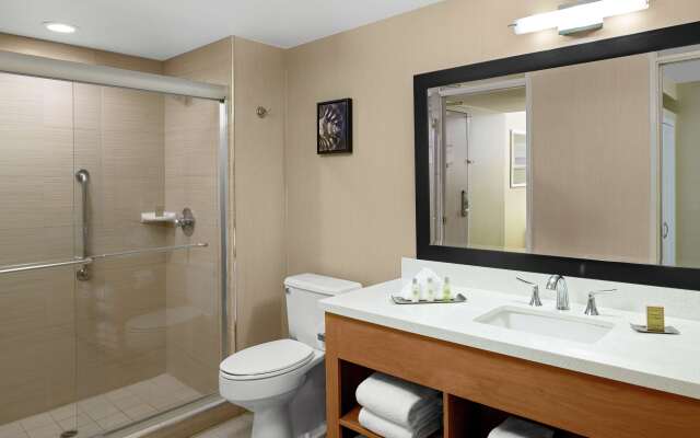 DoubleTree by Hilton San Pedro - Port of Los Angeles
