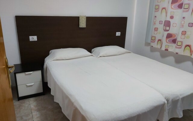 Flipper Top Suites