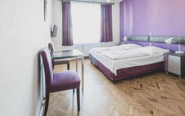 Cybulskiego Guest Rooms