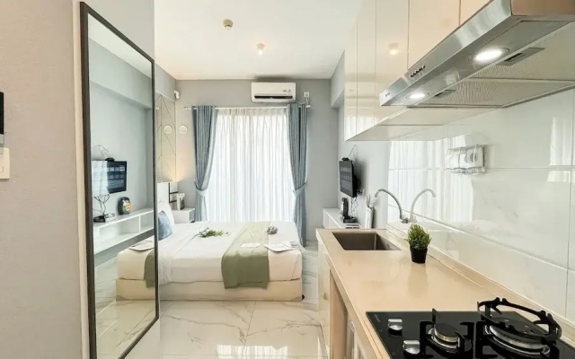 Strategic And Homey Studio At Apartment Sky House Bsd