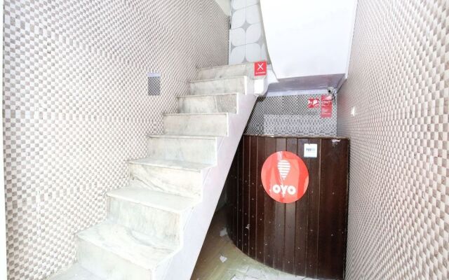 OYO 11906 Hotel Star Welcome