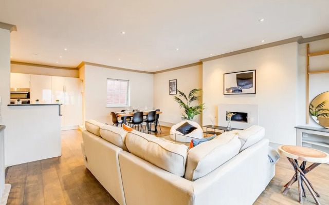 Charming Spacious 5 Bed Mews House - Kensington