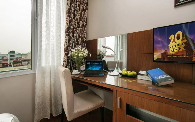 Bonne Nuit Hotel